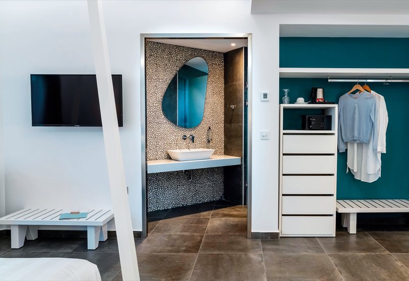 Vissalo by Acharavi Beach 9