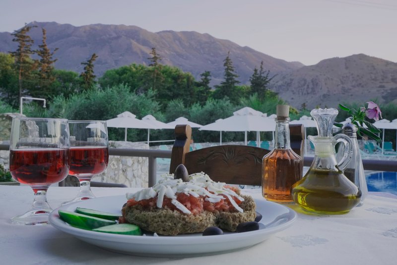 Vardis Olive Garden 28