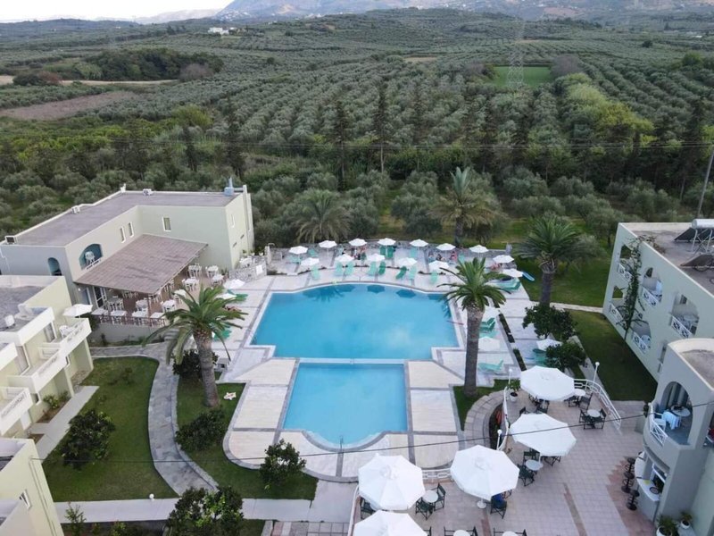 Vardis Olive Garden 2