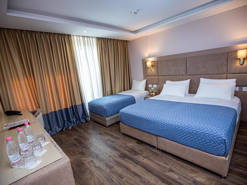 Royal G Hotel & Spa 5 - Room Example
