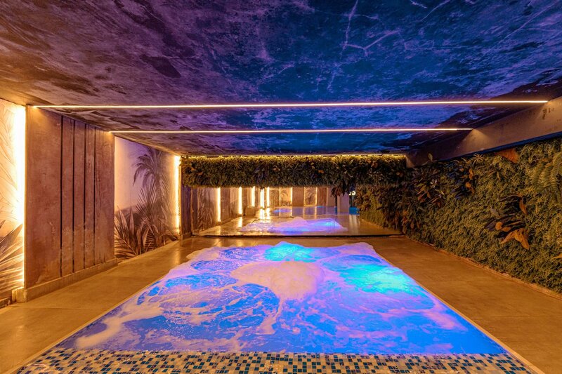 Royal G Hotel & Spa 12