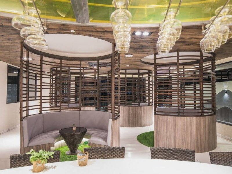 Golden Tulip Pattaya Beach Resort 23