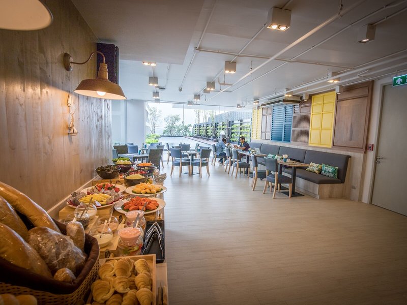 Golden Tulip Pattaya Beach Resort 24