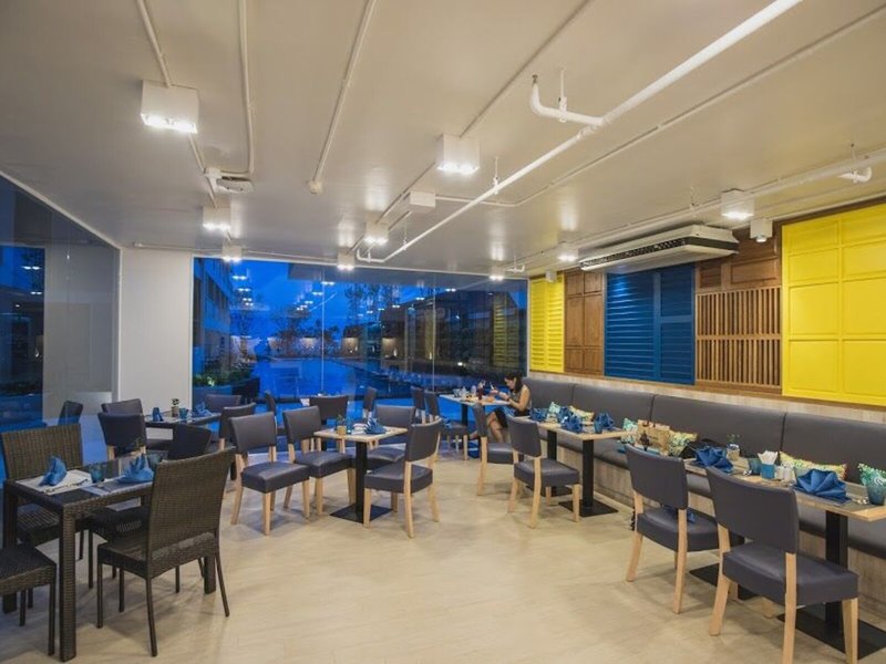 Golden Tulip Pattaya Beach Resort 25