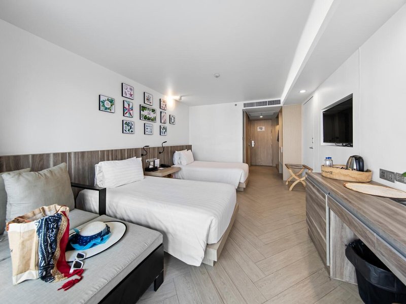 Golden Tulip Pattaya Beach Resort 32