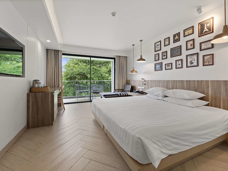 Golden Tulip Pattaya Beach Resort 35