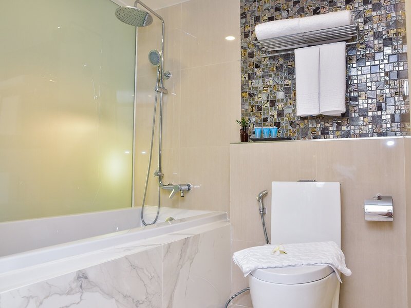 Golden Tulip Pattaya Beach Resort 43