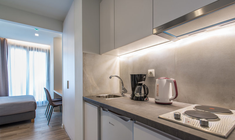 SpotApart Residences 5