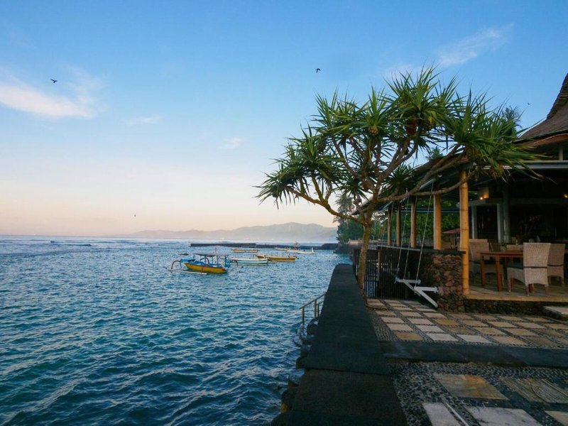 Alam Candi Dive Resort 2
