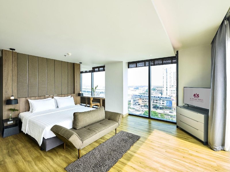 TK Palace Hotel 40