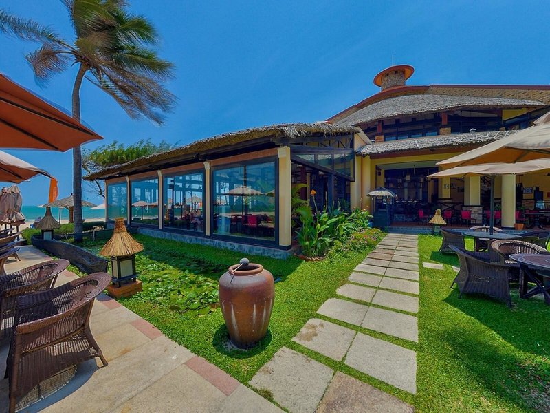 Seahorse Resort & Spa 13