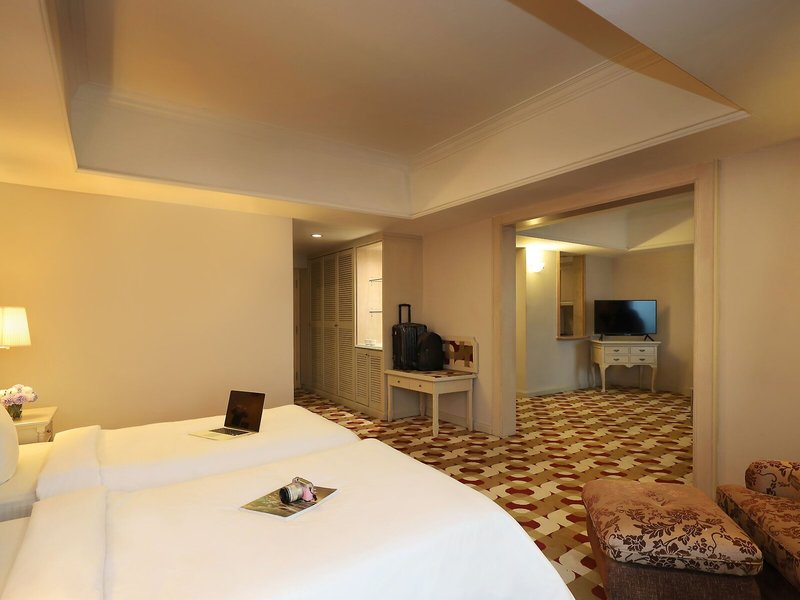 Berjaya Waterfront Hotel 16