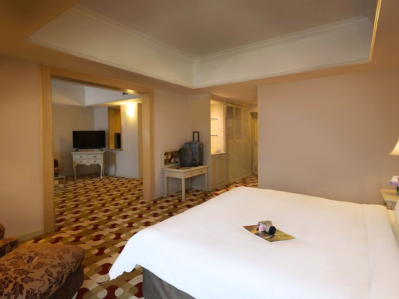 Berjaya Waterfront Hotel 17