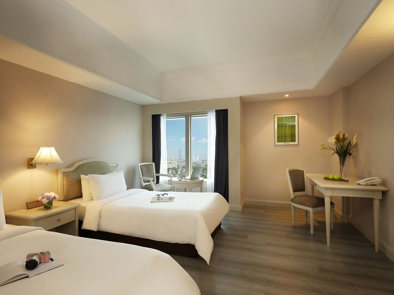 Berjaya Waterfront Hotel 18