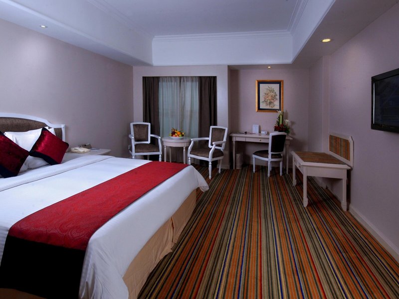 Berjaya Waterfront Hotel 24