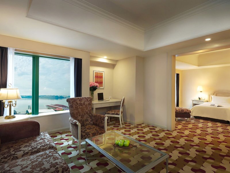 Berjaya Waterfront Hotel 26