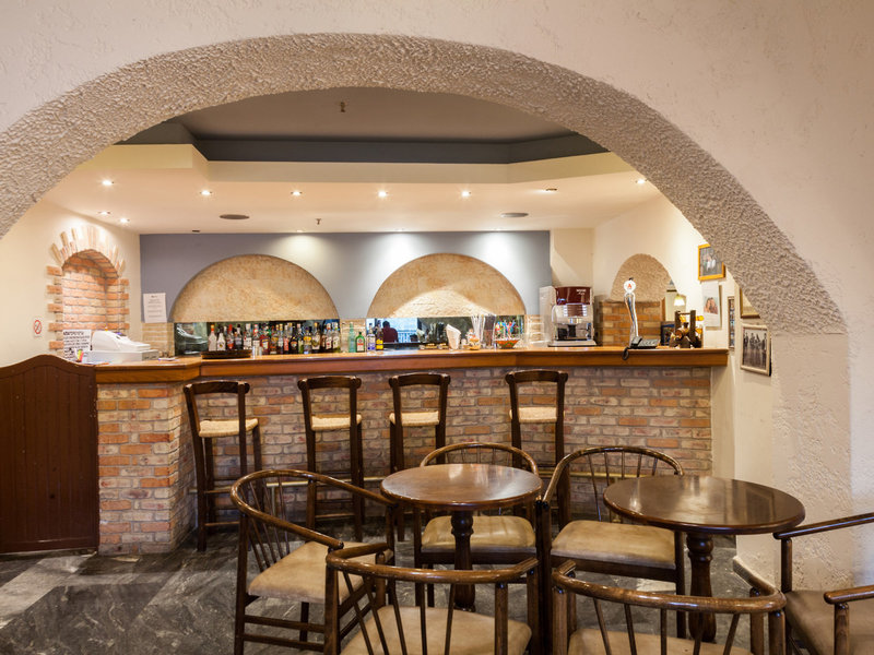 Erato Hotel 17