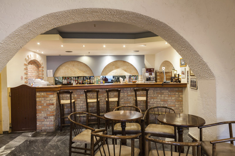 Erato Hotel 7