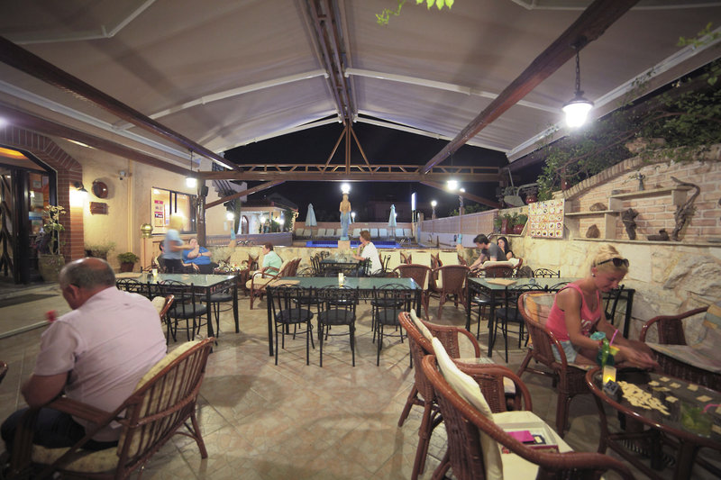 Erato Hotel 8