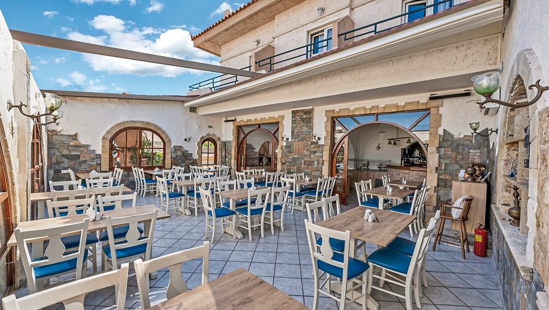 Erato Hotel 2