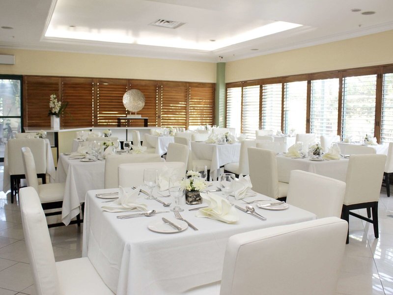 The Courtleigh Hotel & Suites 20