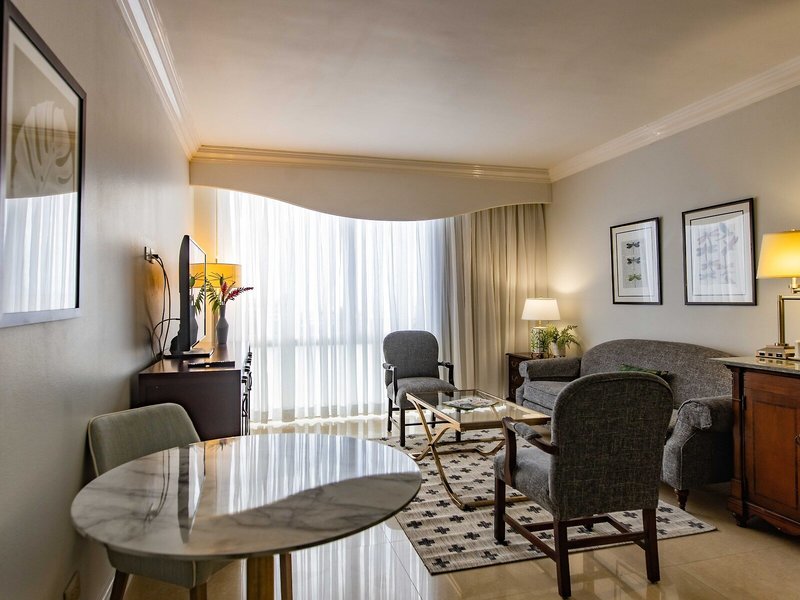 The Courtleigh Hotel & Suites 31