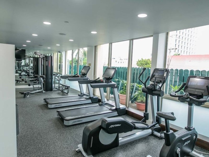 The Courtleigh Hotel & Suites 33