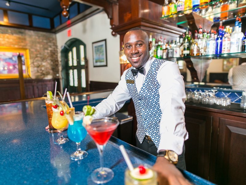 The Courtleigh Hotel & Suites 28