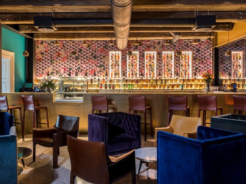 Roxanich Wine & Heritage 32 - Restaurant