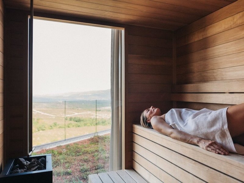 Roxanich Wine & Heritage 40 - Health & Beauty