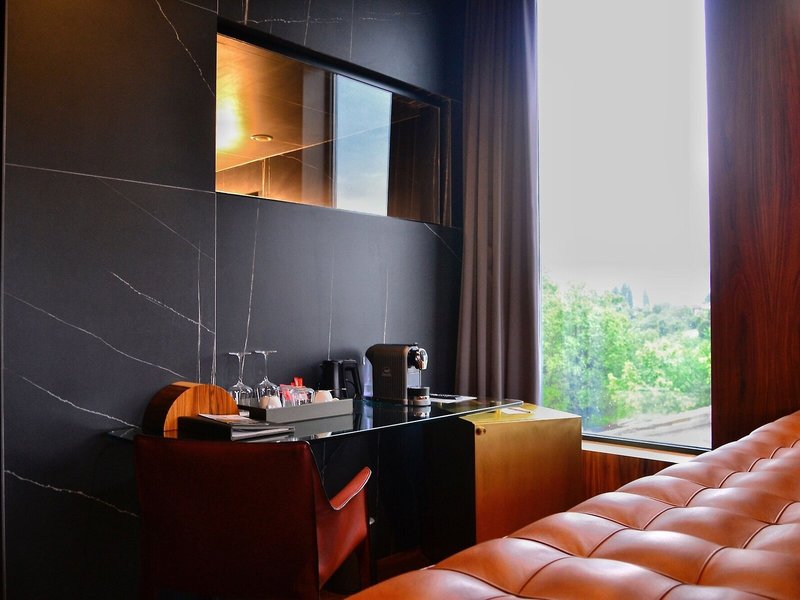 Roxanich Wine & Heritage 47 - Room Example