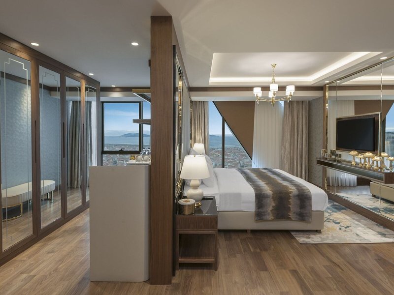 Elite World Asia Hotel 32