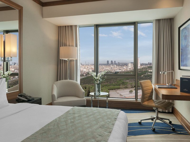 Elite World Asia Hotel 33