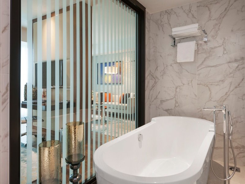 Elite World Asia Hotel 41