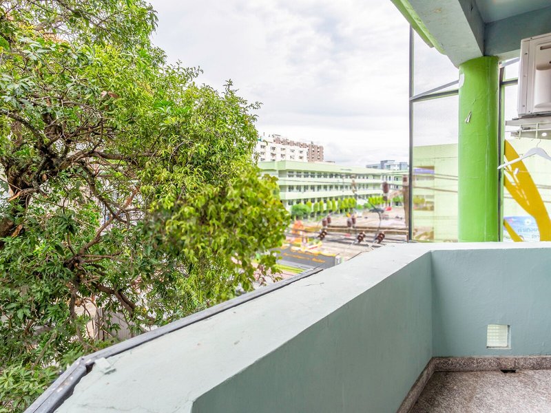 OYO 928 Leaf Hostel 2