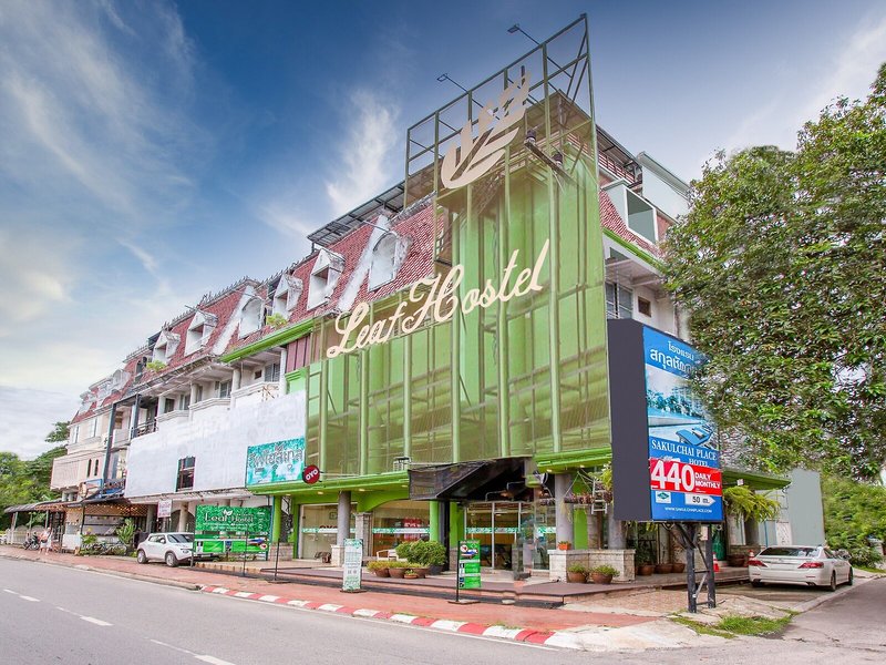 OYO 928 Leaf Hostel 11