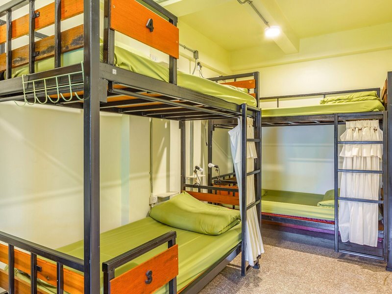 OYO 928 Leaf Hostel 47