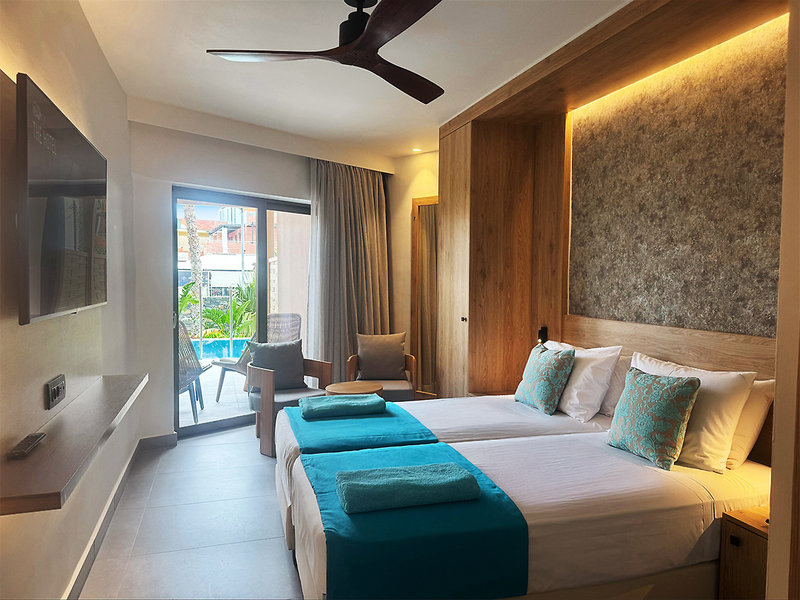 Aphrodite Beach Club 5