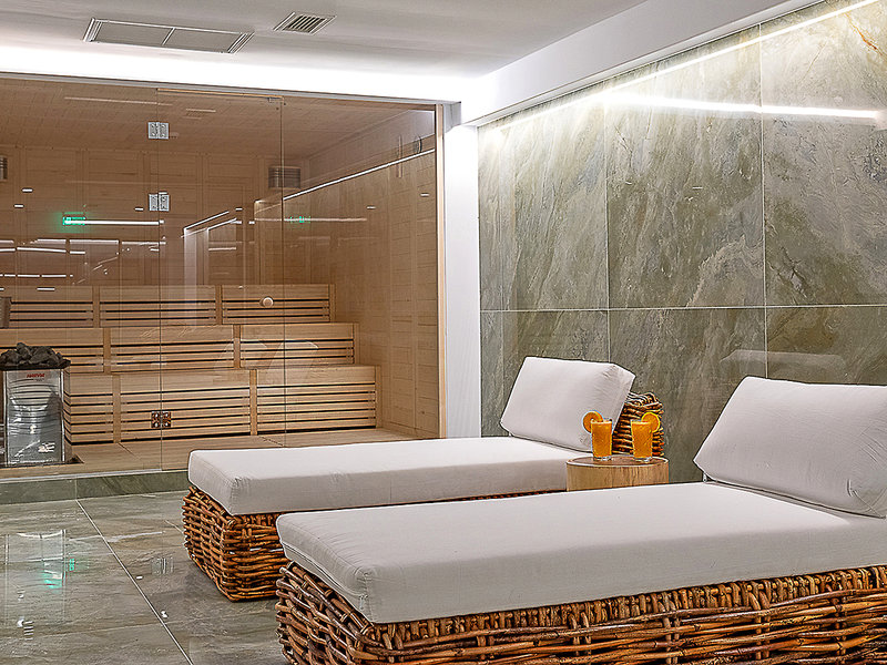 Aphrodite Beach Club 23