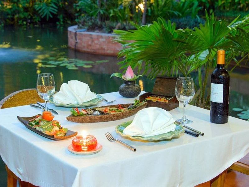 Angkor Village Hotel  23