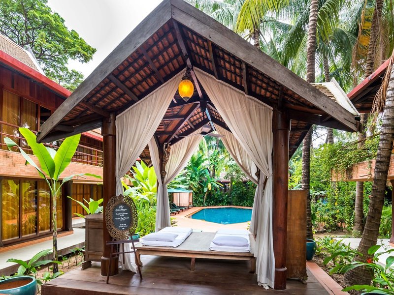 Angkor Village Hotel  39