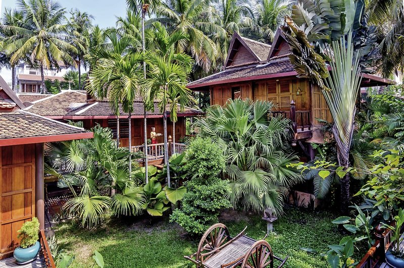 Angkor Village Hotel  12