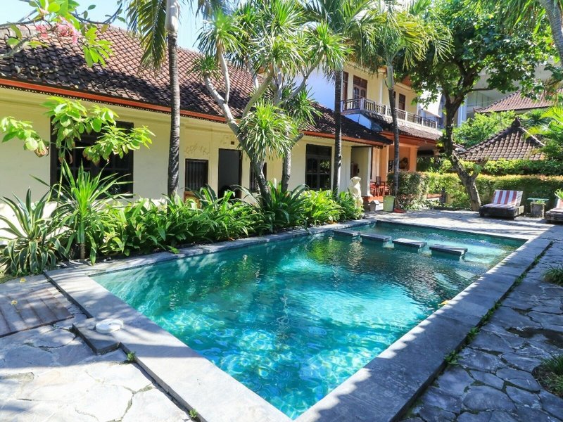 Sari Indah Cottages 6