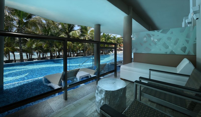 El Dorado Seaside Suites 12