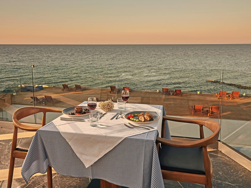 Cavo Orient Beach Hotel & Suites 3 - Restaurant