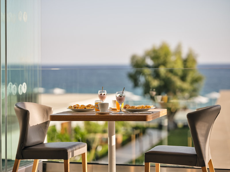 Cavo Orient Beach Hotel 10