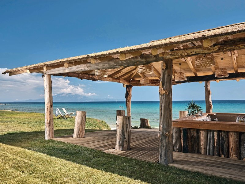 Cavo Orient Beach Hotel & Suites 2