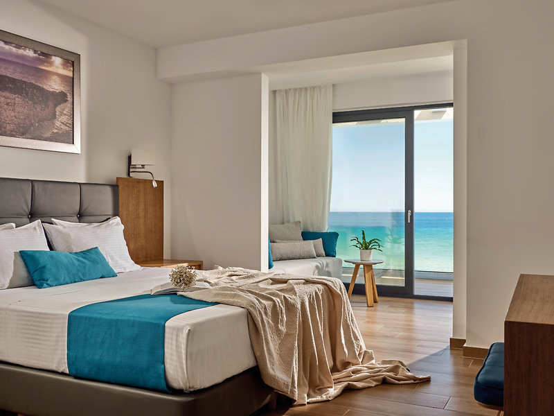 Cavo Orient Beach Hotel & Suites 26