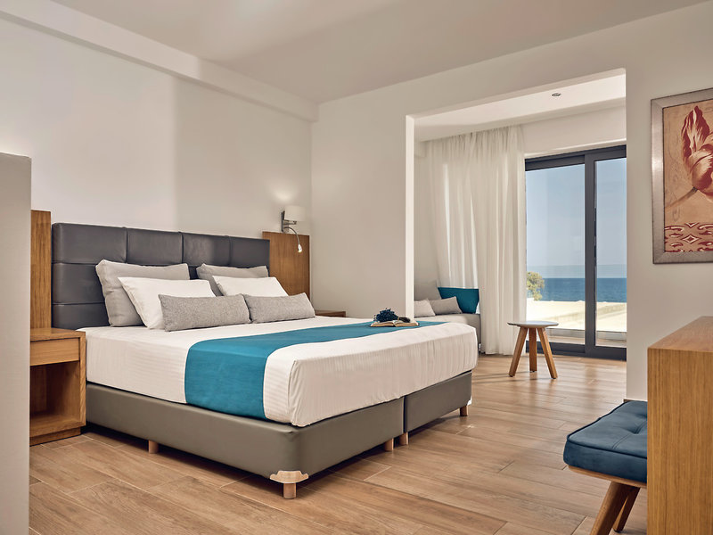 Cavo Orient Beach Hotel & Suites 30