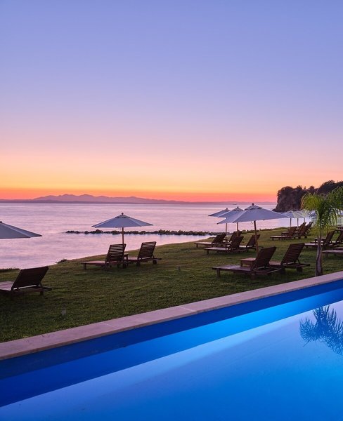 Cavo Orient Beach Hotel & Suites 2